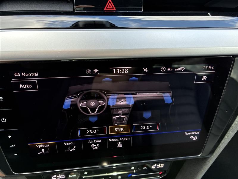 Volkswagen Arteon Shooting Brake 2,0 TDI PANORAMA WEBASTO TAŽNÉ - fotka 33 z 36