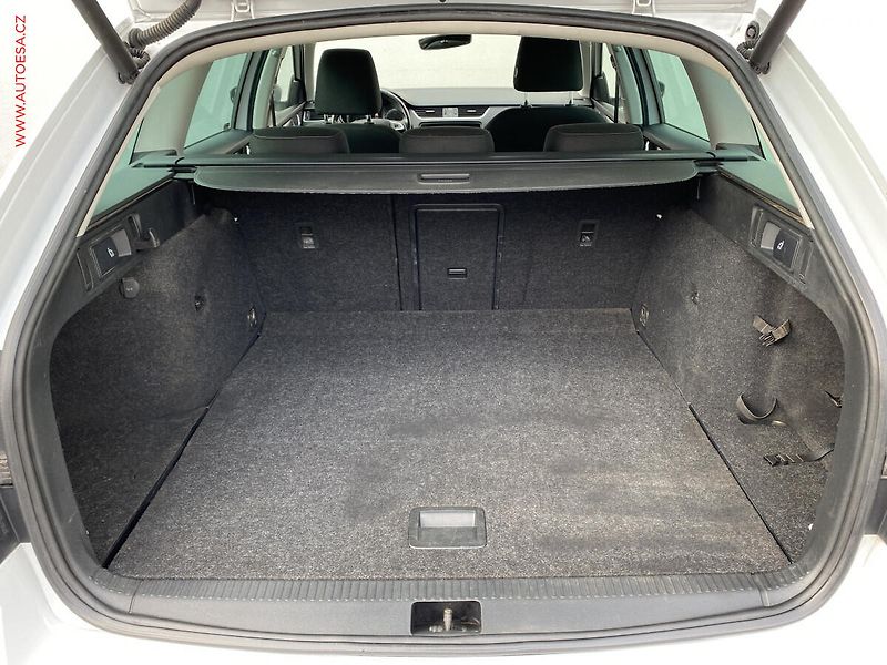 Škoda Octavia (2020) 2.0 TDi 4x4, ČR, Scout, DSG - fotka 7 z 18