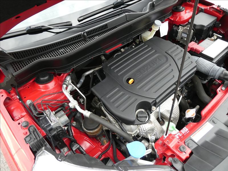 Suzuki Vitara 1,6 VVTi AUTOMAT,serviska,závě - fotka 40 z 50