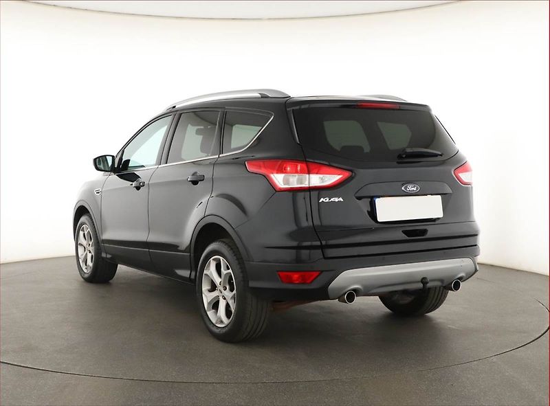 Ford Kuga (2014) Titanium 2.0 TDCi, 4X4, ČR - fotka 4 z 14