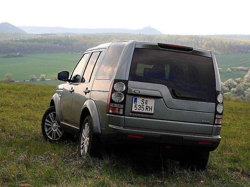 Land Rover Discovery.