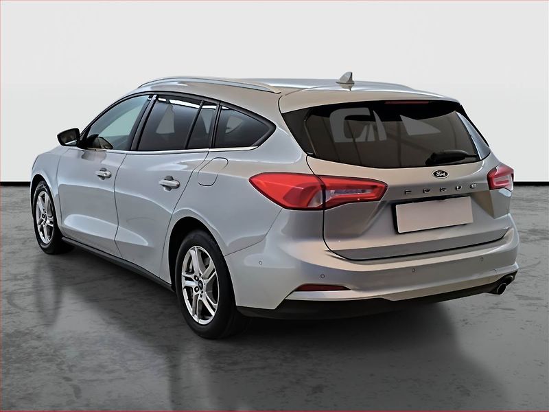 Ford Focus (2020) 1.5 EcoBlue, Navi, Tempomat - fotka 4 z 19