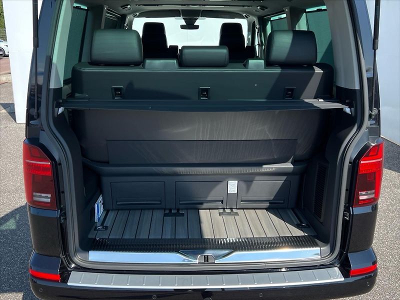 Volkswagen Multivan 2,0 TDi 110kW BULLI  T6.1 - fotka 14 z 29