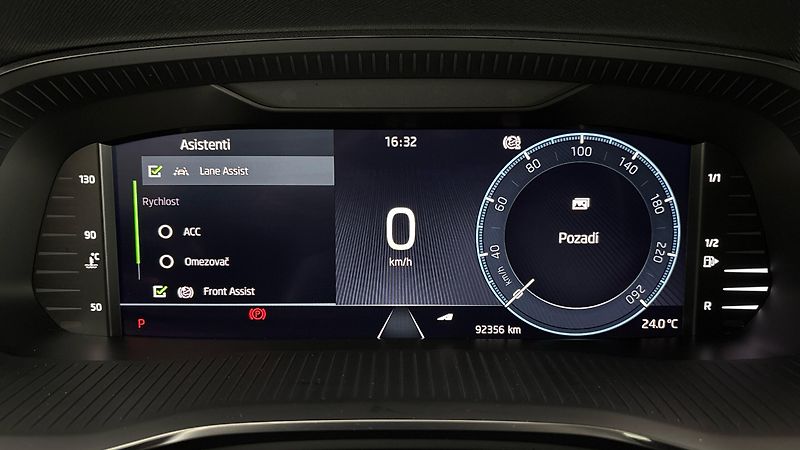 Škoda Octavia 2.0 TDI DSG Style - fotka 10 z 28