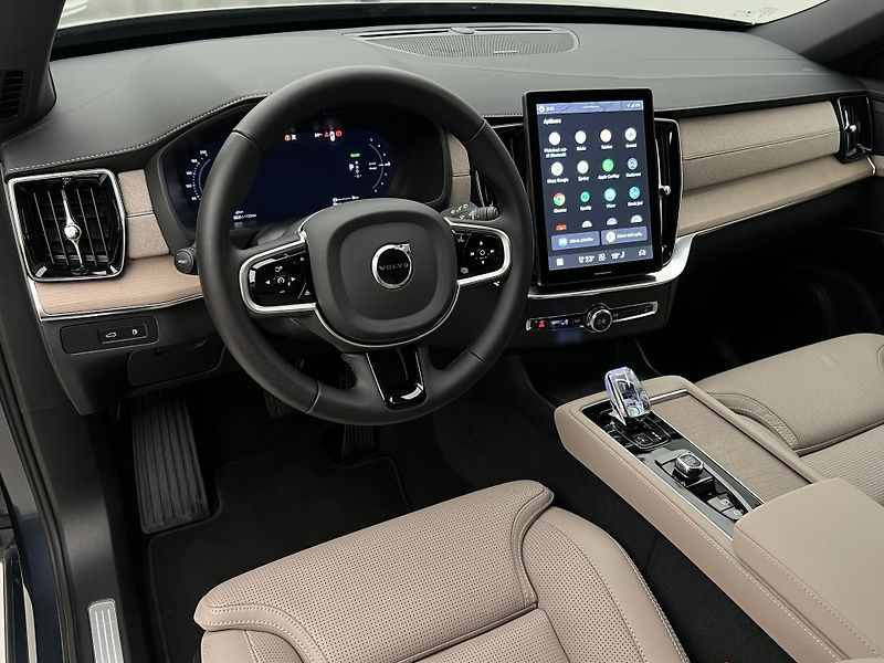 Volvo XC90 T8 AWD BRIGHT PLUS 7 MÍST - fotka 4 z 52