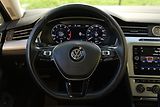 Volkswagen Passat 1.4 TSI DSG Kamera DAB Cockpit - náhled 18