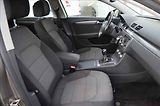 Volkswagen Passat (2012) VARIANT 2,0 TDI - náhled 23