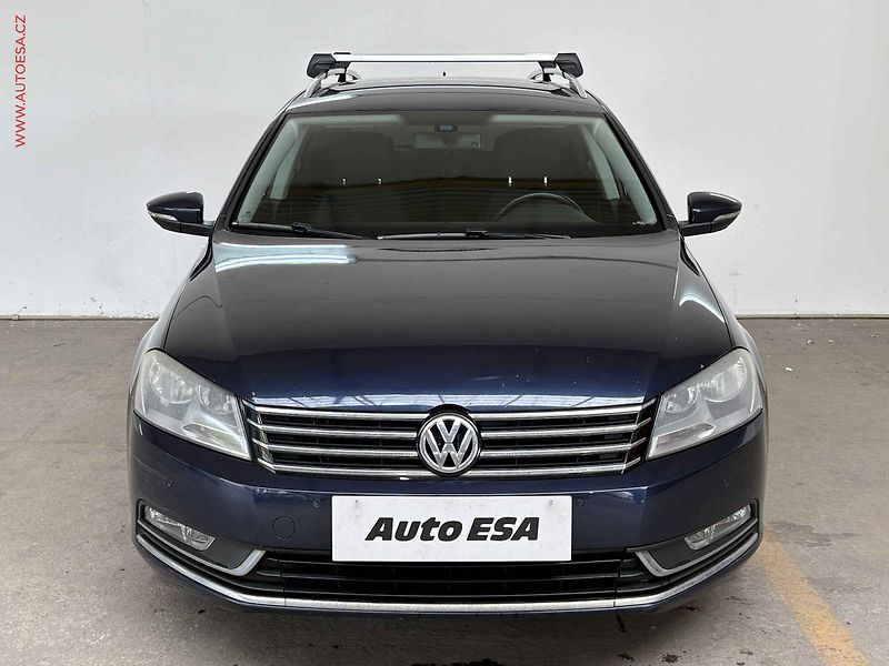 Volkswagen Passat (2014) 1.6 TDI, autoAC, temp - fotka 2 z 18