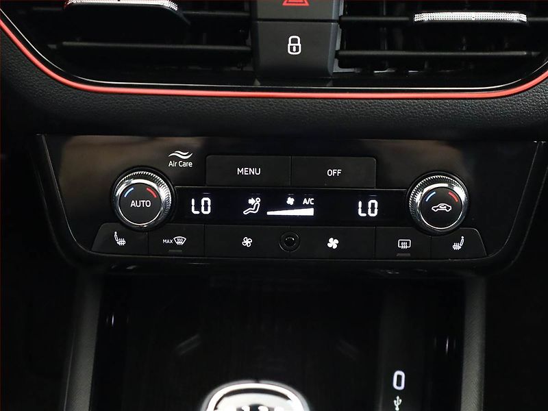 Škoda Kamiq (2024) Monte Carlo 1.0 TSI - fotka 10 z 15