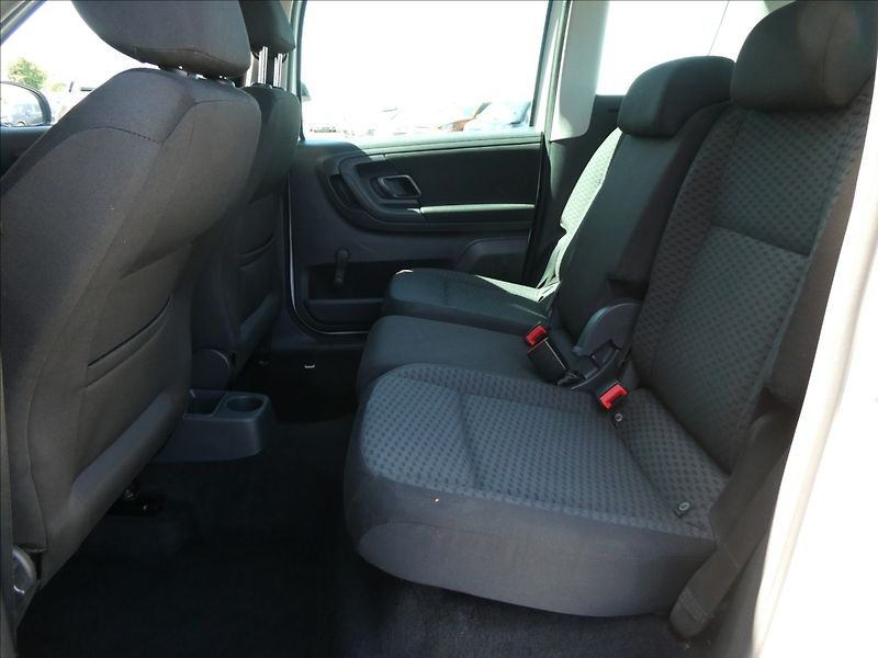 Škoda Roomster 1,4 LPG 63kW Ambition,po STK - fotka 18 z 43