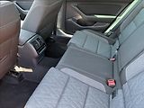 Volkswagen Passat 2,0 TDI,TAŽNÉ,WEBASTO - náhled 13