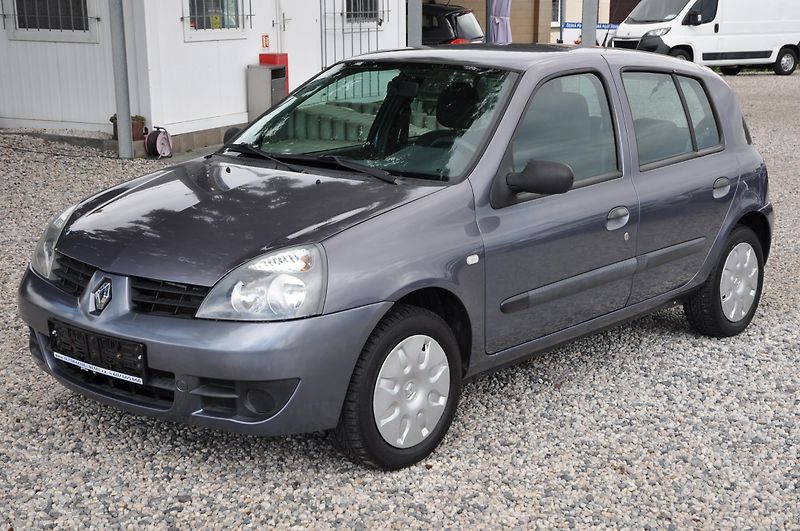 Renault Clio 1.2i 43kW 5dv. KLIMA - fotka 1 z 10