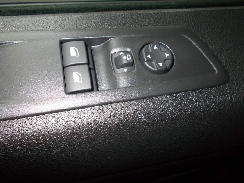 Opel Vivaro (2026) L2 (L) Foldable Crew Van 2.2 C - fotka 24 z 30