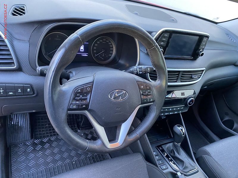 Hyundai Tucson (2020) 1.6 CRDI 4x4, 1.maj,ČR, AT - fotka 13 z 20
