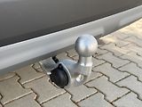 BMW X1 sDrive20i - náhled 19