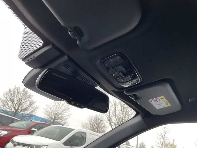 Toyota Yaris Cross 1.5 Hybrid 130k ODBĚR 10/2026 - fotka 30 z 32
