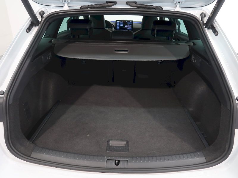Cupra Leon (2025) ST 1.5 eTSI 110KW DSG - fotka 41 z 43