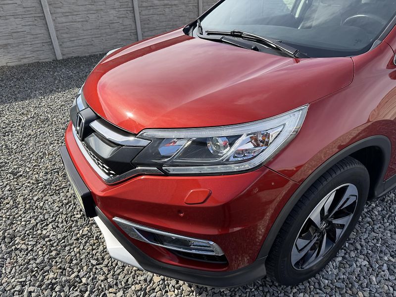 Honda CR-V 1.6CT-Di 4x4 160PS ČR 145TKM!! - fotka 13 z 159