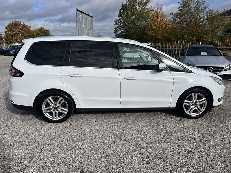 Ford Galaxy (2019) 2.0TDCi 177kw Titanium - fotka 8 z 24