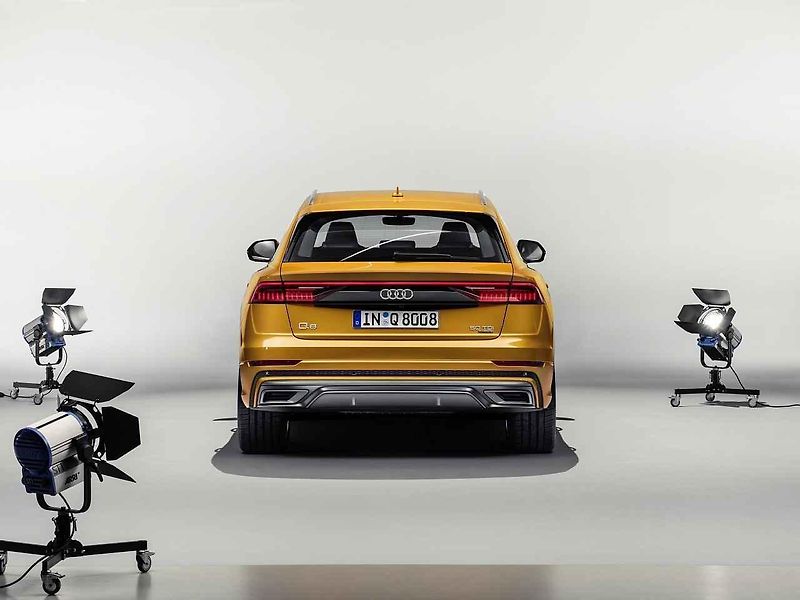 Audi Q8.