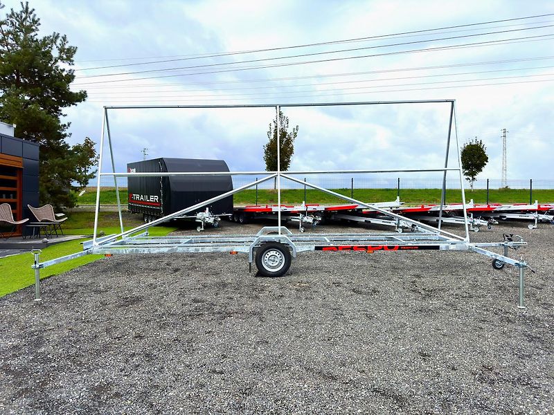 Respo (2026) BILLBOARD, REKLAMA, 6x2.4m - fotka 4 z 19