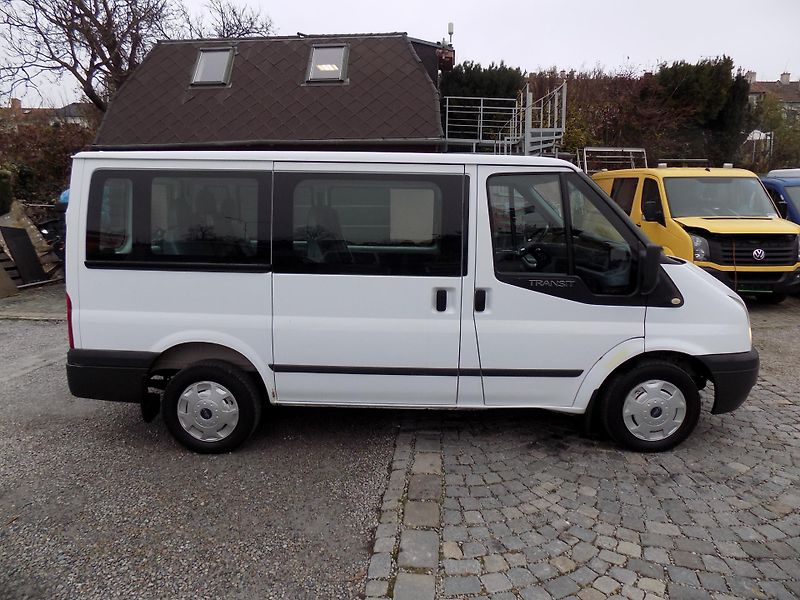 Ford Transit 2,2 TDCI SWB TREND AC 9 MÍST - fotka 8 z 43
