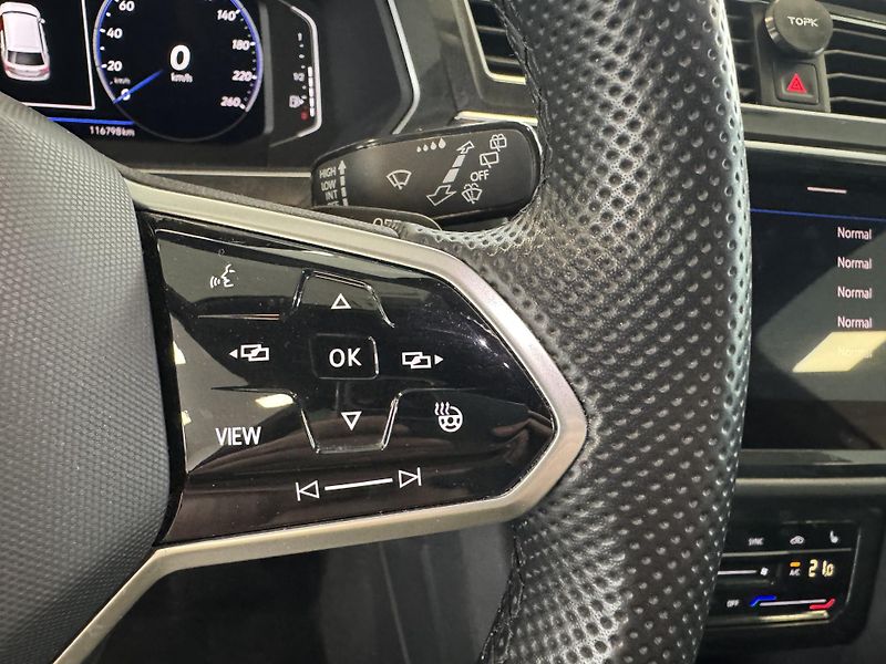 Volkswagen Tiguan (2021) 2,0TSi 4M R-LINE LED NAVI  - fotka 31 z 33