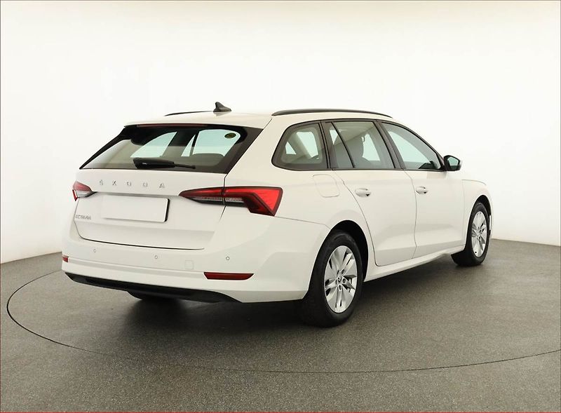 Škoda Octavia (2023) Ambition 1.5 TSI G-TEC - fotka 5 z 18