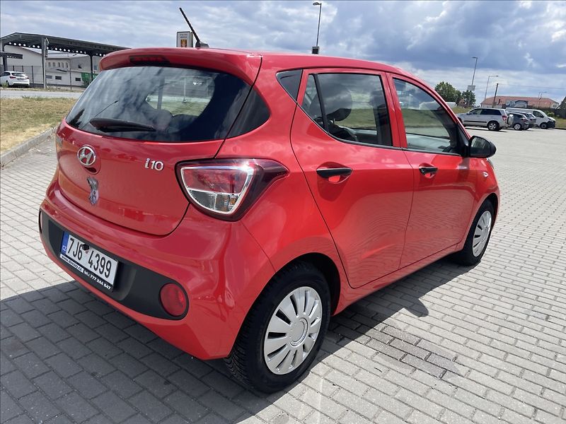 Hyundai i10 1,0 i 49kw ESP CZauto 1maj. - fotka 4 z 35