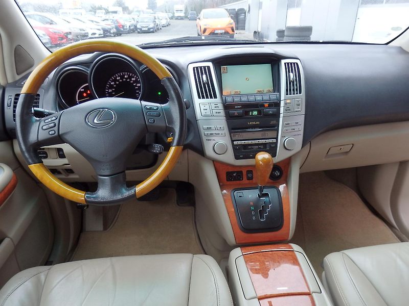 Lexus RX 400h 3.3i 200 kW DIGI. KLIMA - fotka 11 z 16