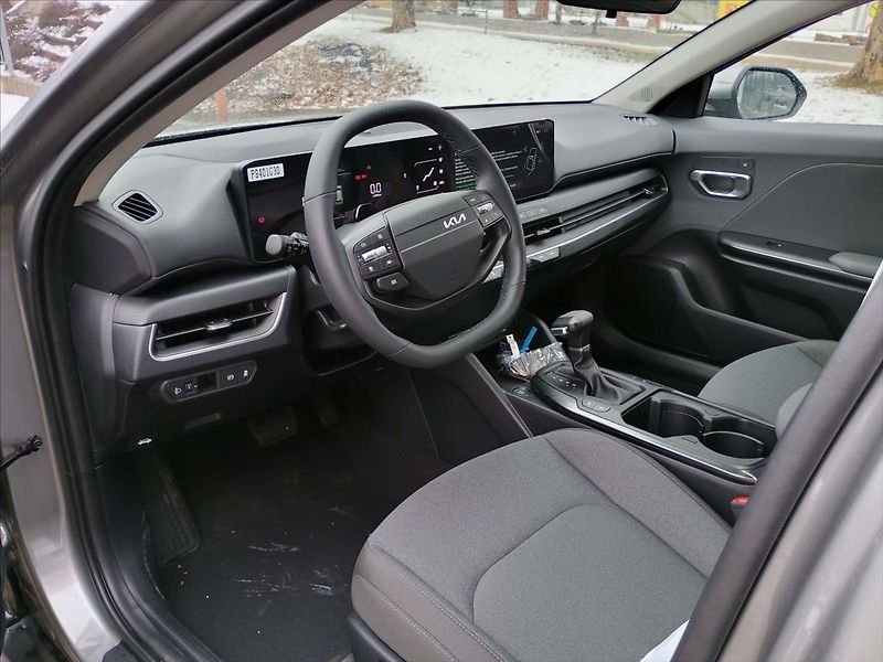 Kia K4 (2026) 1.6 T-GDi GPF 7DCT SPIN 110 KW - fotka 6 z 7
