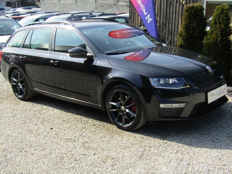 Škoda Octavia (2016) RS 2.0 TDI DSG 4X4 - fotka 7 z 44