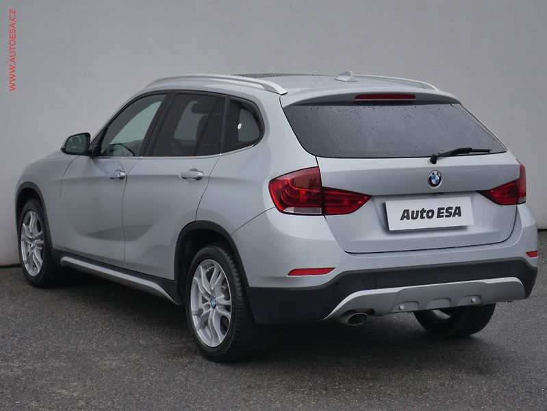 BMW X1 (2013) 2.0xd xD, AT, bixen - fotka 6 z 22