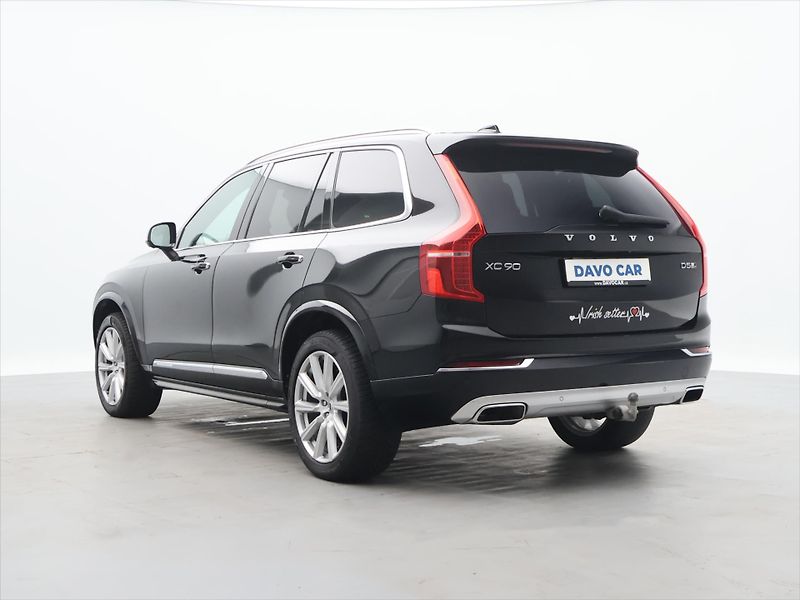 Volvo XC90 2,0 D5 173kW Inscription 4x4 D - fotka 5 z 43