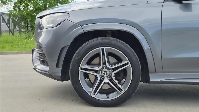 Mercedes-Benz GLS 2,9 400d 4M AMG 7míst 1 ČR DPH - fotka 10 z 38