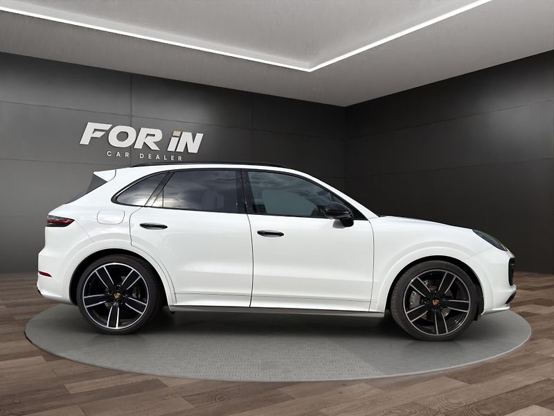 Porsche Cayenne (2019) CAYENNE S 324KW METRIX PANORAM - fotka 7 z 27