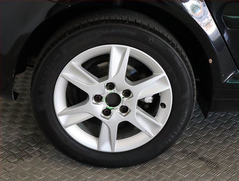 Audi A3 (2009) Ambition 2.0 TDI, Serv.kniha - fotka 15 z 18