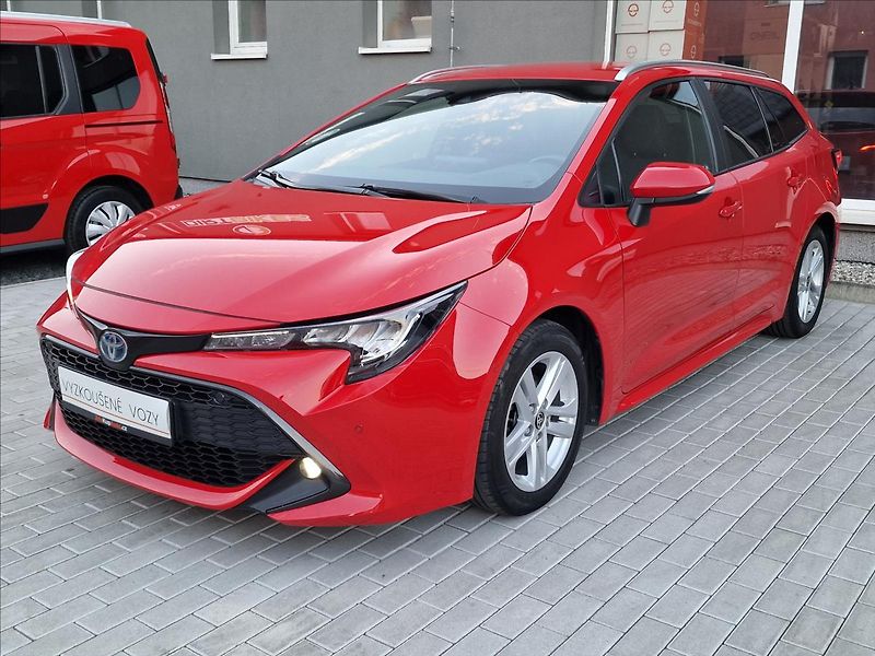 Toyota Corolla 1.8 Hybrid Comfort, ČR,1.Maj. - fotka 5 z 46