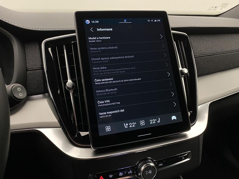 Volvo XC90 (2026) T8 AWD BLACK EDITION PLUS 7m - fotka 64 z 72