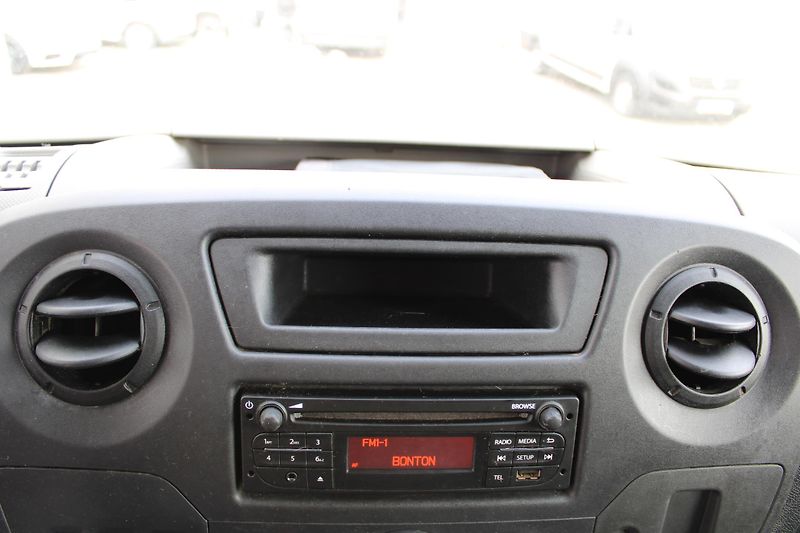 Renault Master 2.3 DCI L3H2 maxi+klima - fotka 11 z 19