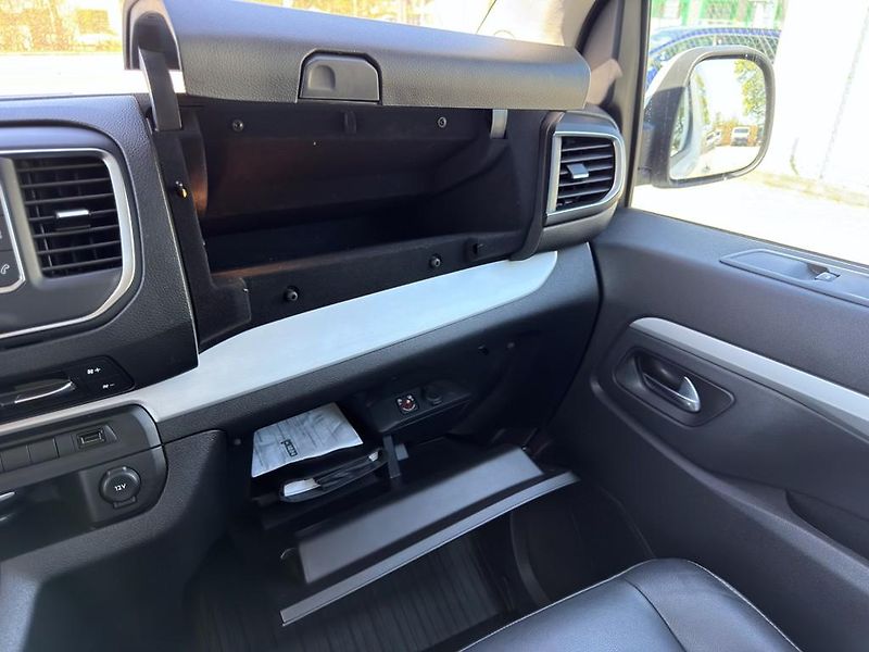Toyota ProAce Verso 2.0D-4D 130 kW 6 míst, DPH - fotka 17 z 27