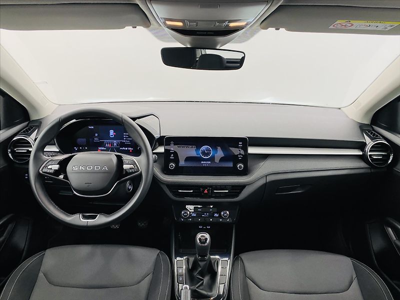 Škoda Fabia 1,0 MPI 59kW Selection - fotka 9 z 25