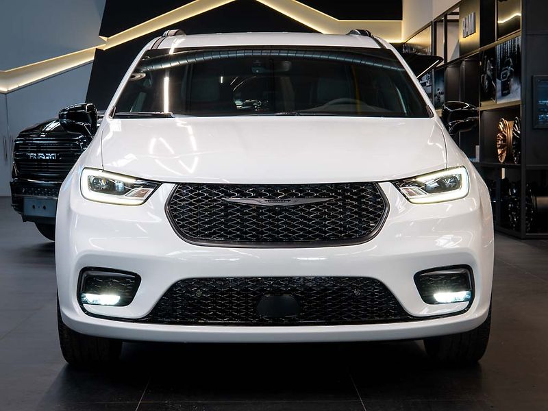Chrysler Pacifica (2026) 3.6 Select AWD, 360 Cam 2x LCD - fotka 10 z 35