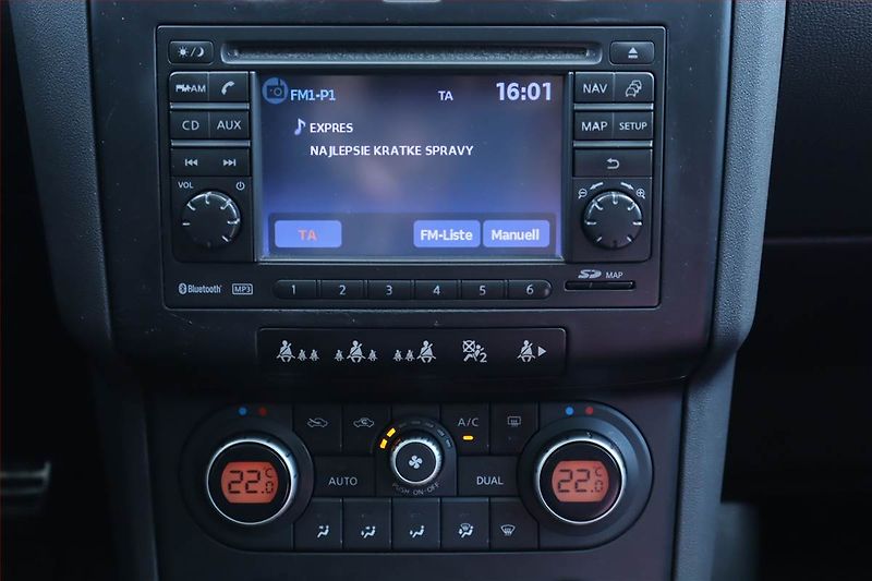Nissan Qashqai (2009) 1.6, Serv.kniha, Navi - fotka 12 z 20
