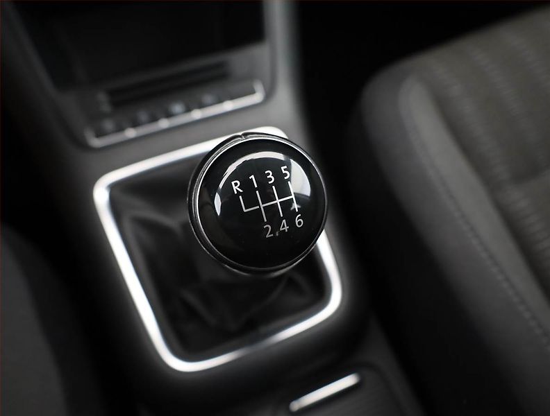 Volkswagen Tiguan (2014) 2.0 TDI, ČR,1.maj, Serv.kniha - fotka 12 z 14