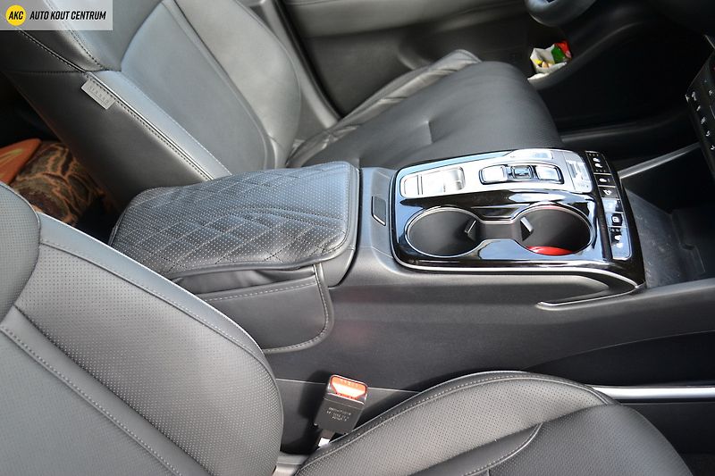 Hyundai Tucson 1.6T-GDI PREMIUM LUXURY 7DCT M - fotka 18 z 53