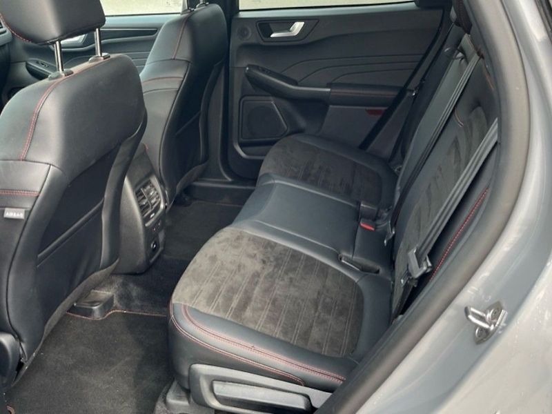 Ford Kuga 2.5HEV,140KW,CZ,AWD,SERVIS - fotka 12 z 21