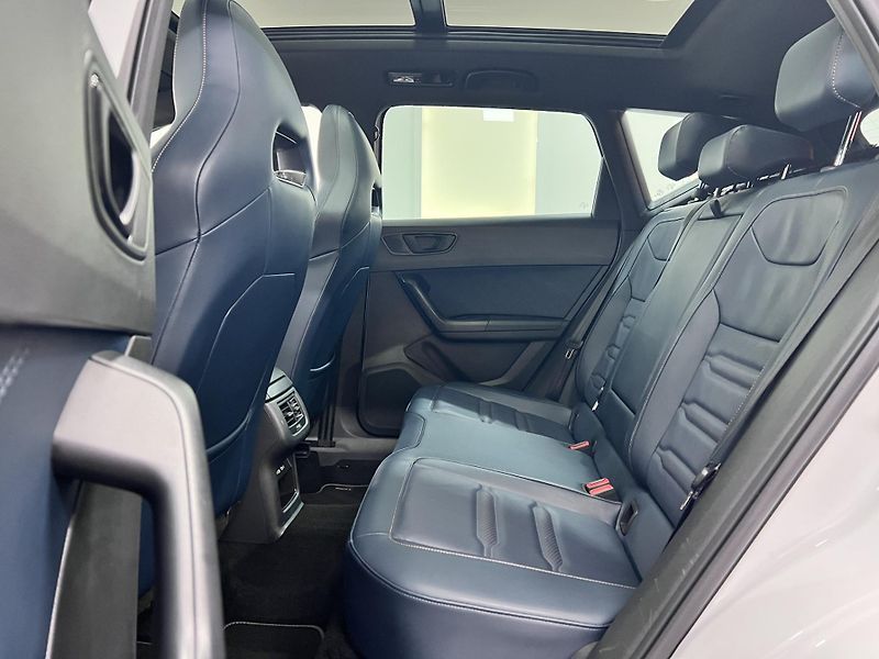 Cupra Ateca 2.0 TSI 265 kW, 4x4, ABT - fotka 22 z 49