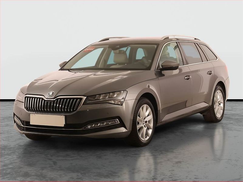 Škoda Superb (2022) Style 2.0 TDI, digi klima - fotka 2 z 27