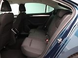 Škoda Superb 2.0 TDI 110kW LED Ambition DPH - náhled 12